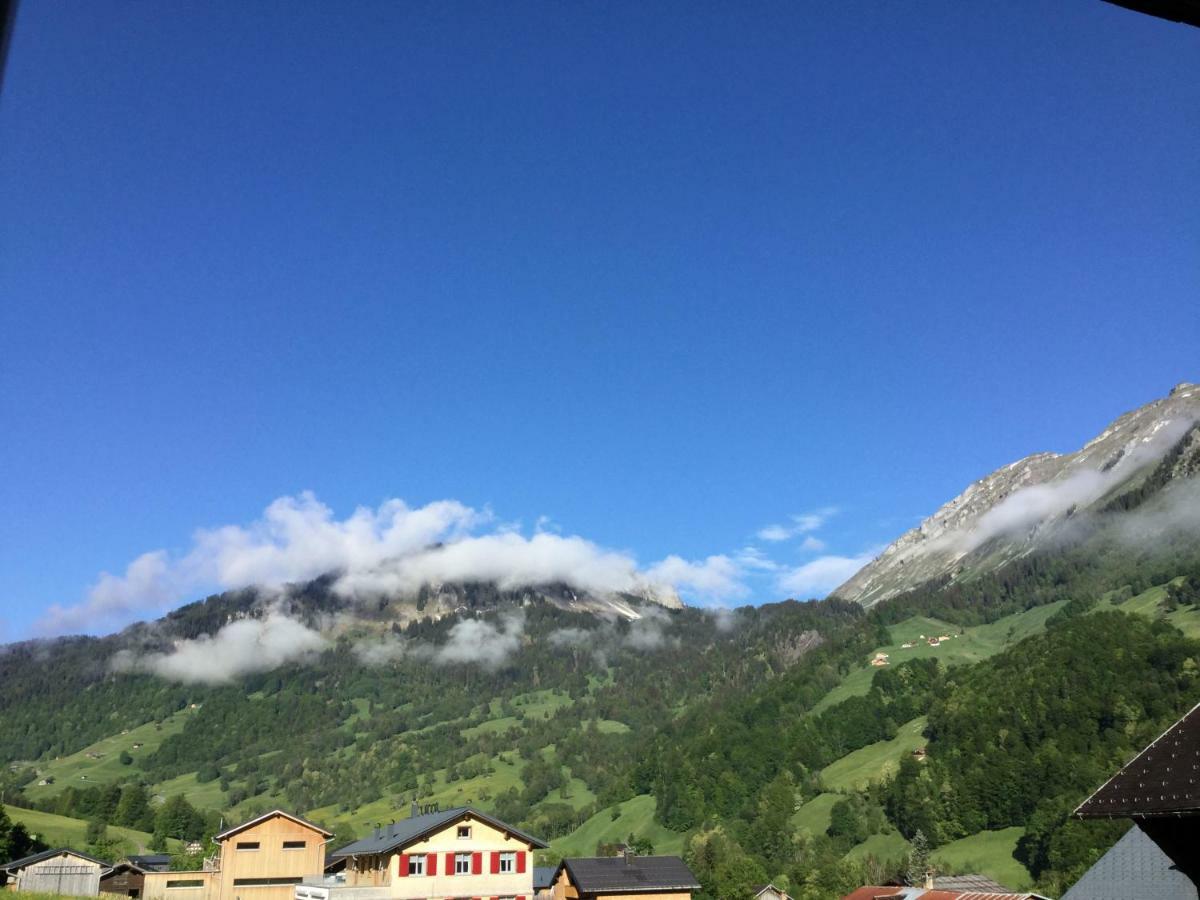 Gaestehaus Pfandl Au (Vorarlberg) Bagian luar foto