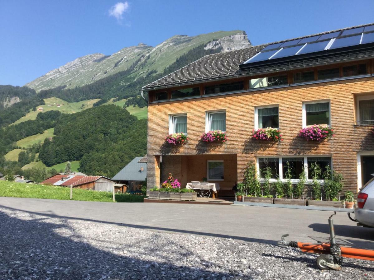 Gaestehaus Pfandl Au (Vorarlberg) Bagian luar foto